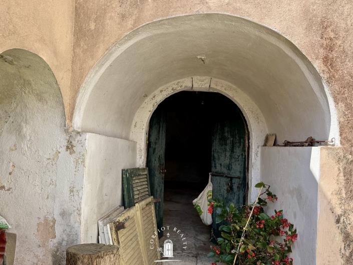 Image No.19-2 Bed House for sale