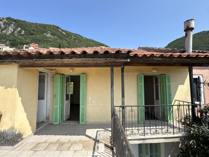 Image No.5-4 Bed House for sale