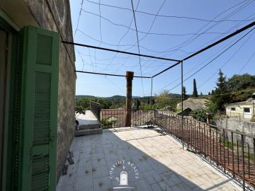 ano-korakiana-for-sale-renovation-project