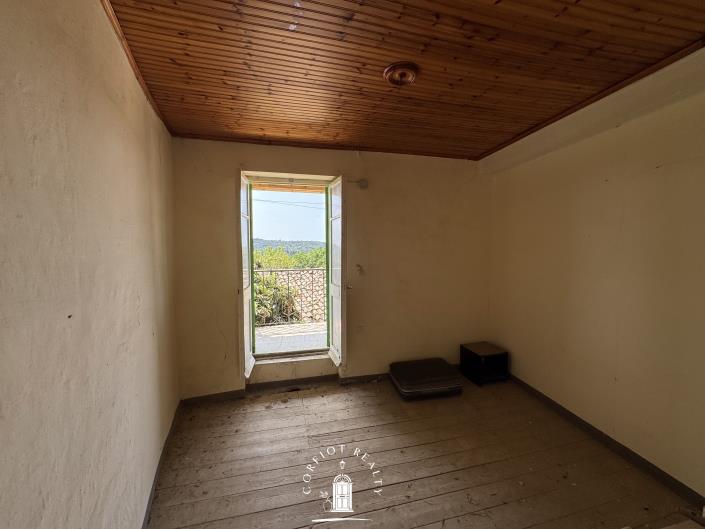 Image No.15-4 Bed House for sale