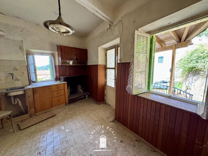 Image No.23-4 Bed House for sale