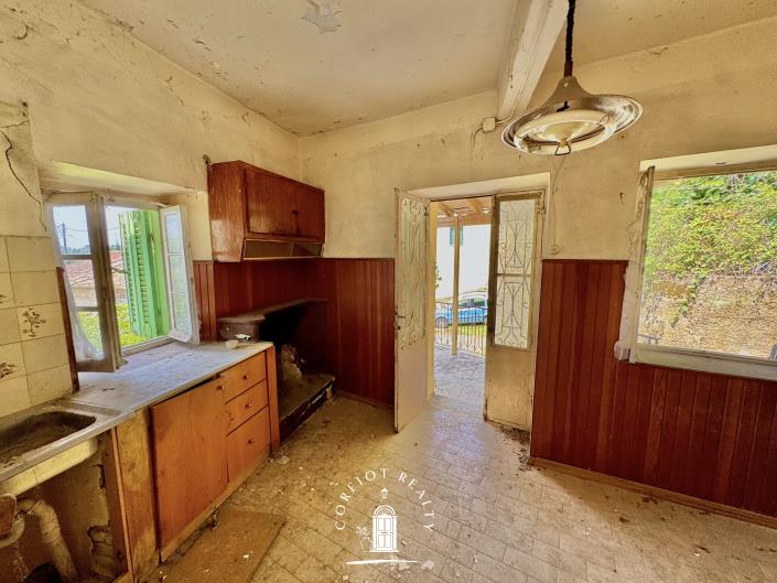 Image No.26-4 Bed House for sale