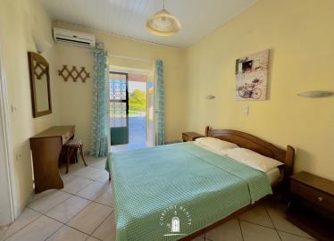 family-villa-sinies-kassiopi-corfu