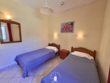 private-villa-in-sinies-kassiopi-corfu