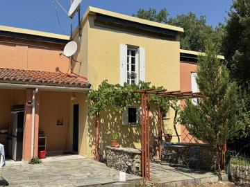 house-with-garden-for-sale-in-corfu-02