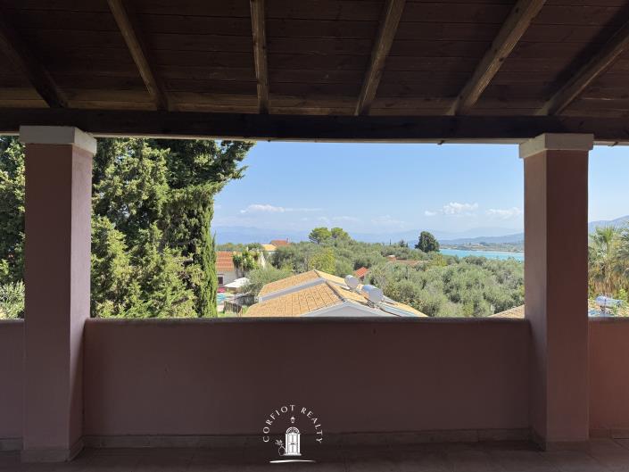 Image No.3-Un hôtel de 14 chambres à vendre à Astrakári