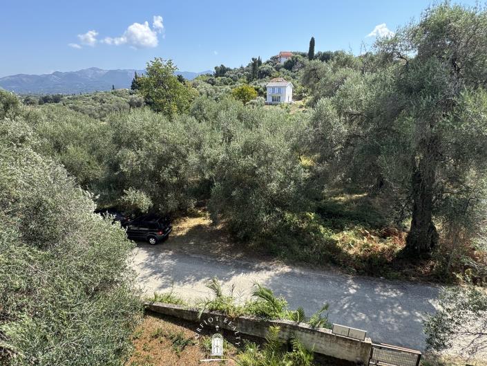 Image No.11-Un hôtel de 14 chambres à vendre à Astrakári