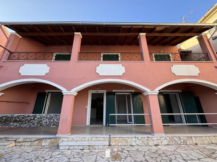 Image No.2-Appartement de 2 chambres à vendre à Corfu Town