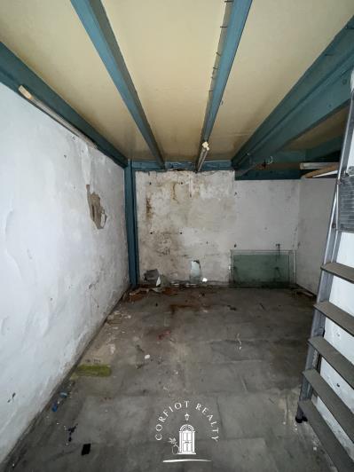 Image No.7-Commercial for sale