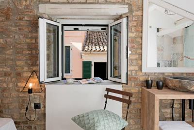 Corfu-Old-Town-Apartment-for-Sale-13