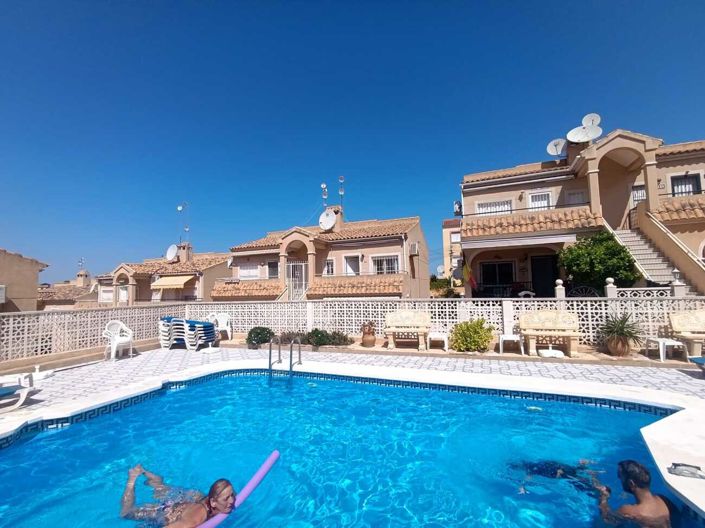 Image No.7-Appartement de 2 chambres à vendre à Villamartin