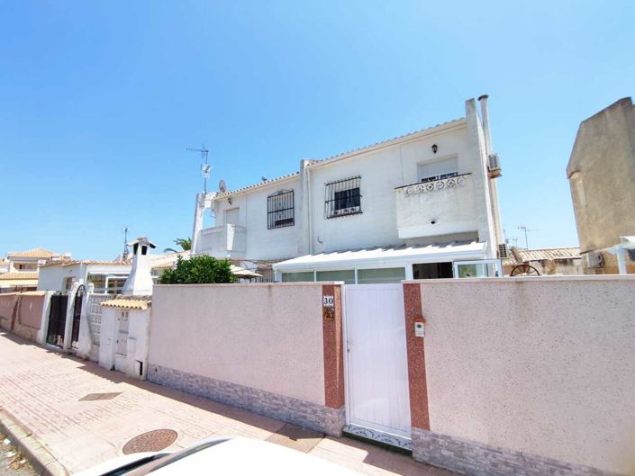 Image No.12-3 Bed House for sale