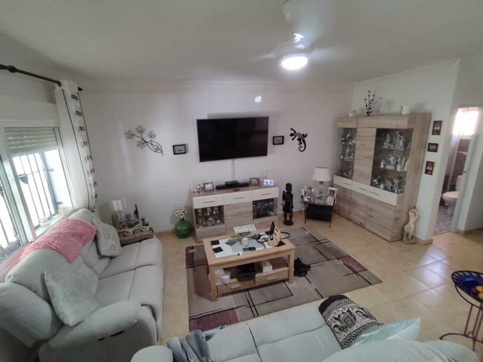 Image No.13-3 Bed House for sale