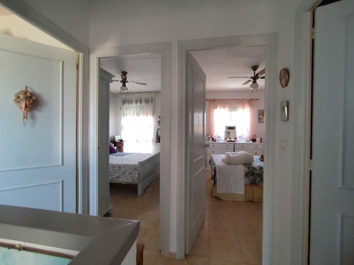 Image No.16-3 Bed House for sale