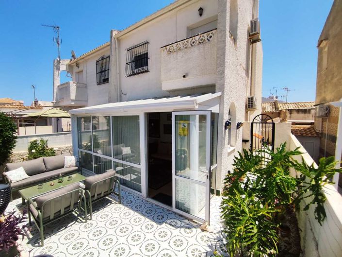 Image No.6-3 Bed House for sale