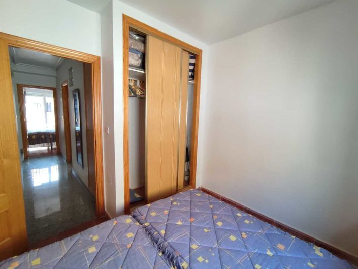 Image No.17-3 Bed Townhouse for sale