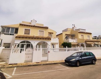 quad-house-villamartin-cl068-1
