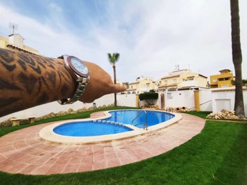 quad-house-villamartin-cl068-2