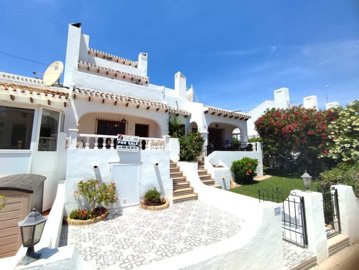 town-house-villamartin-cl057-1