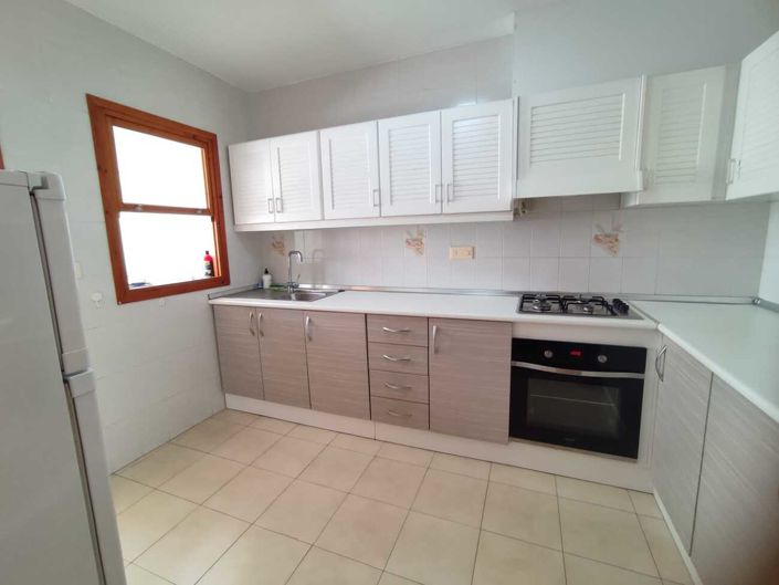 Image No.5-3 Bed Townhouse for sale