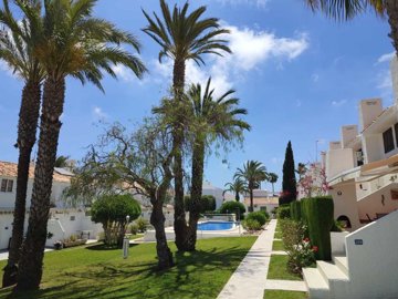 town-house-villamartin-cl057-8