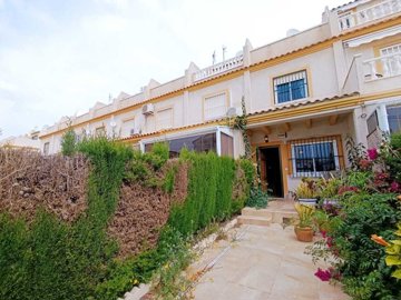 town-house-villamartin-cl035-1