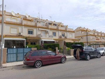 town-house-villamartin-cl035-5