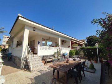 villa-punta-prima-cl084-15