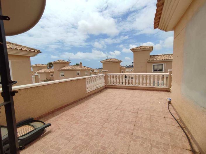 Image No.12-3 Bed Villa for sale