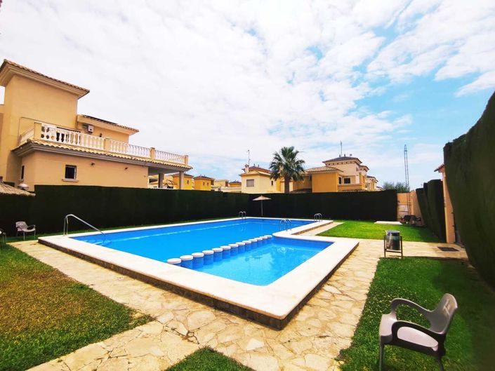 Image No.4-3 Bed Villa for sale