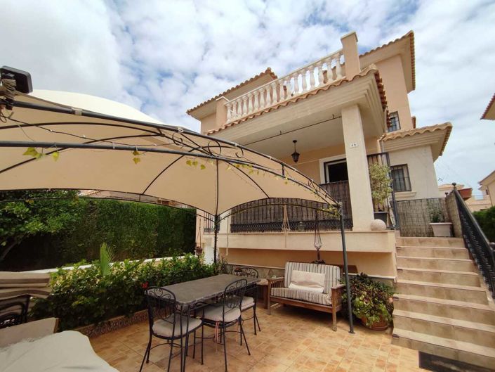 Image No.31-3 Bed Villa for sale