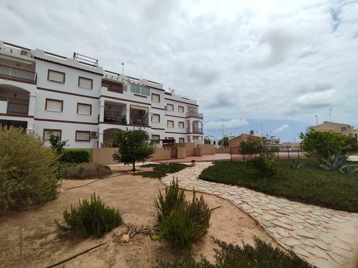 Image No.30-5 Bed Townhouse for sale