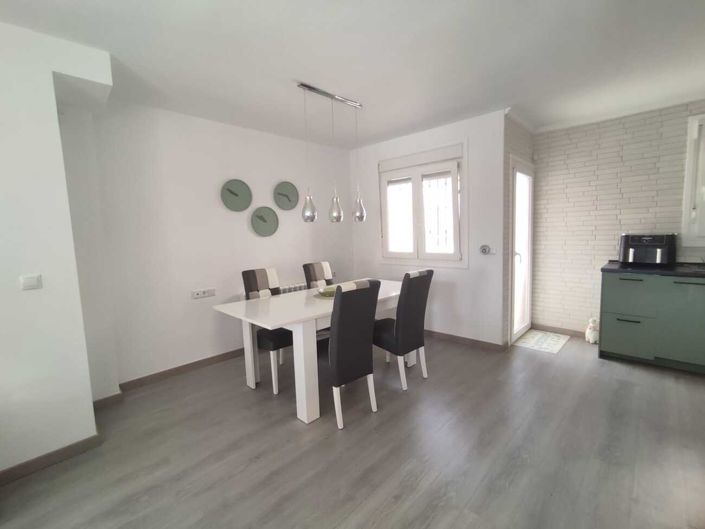 Image No.16-Villa de 4 chambres à vendre à Villamartin