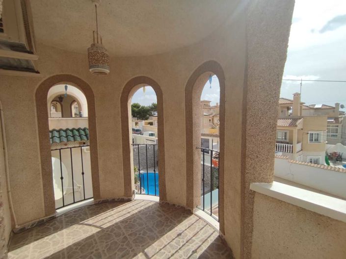 Image No.8-Villa de 4 chambres à vendre à Villamartin