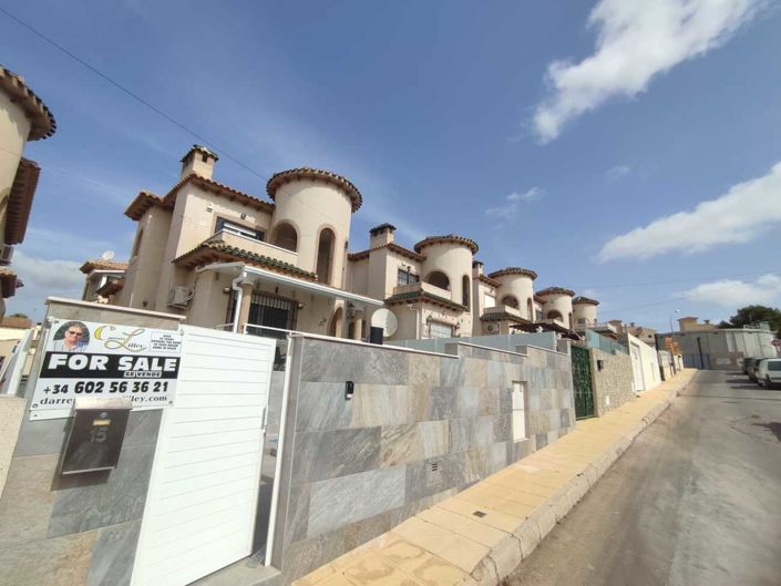 Image No.10-Villa de 4 chambres à vendre à Villamartin