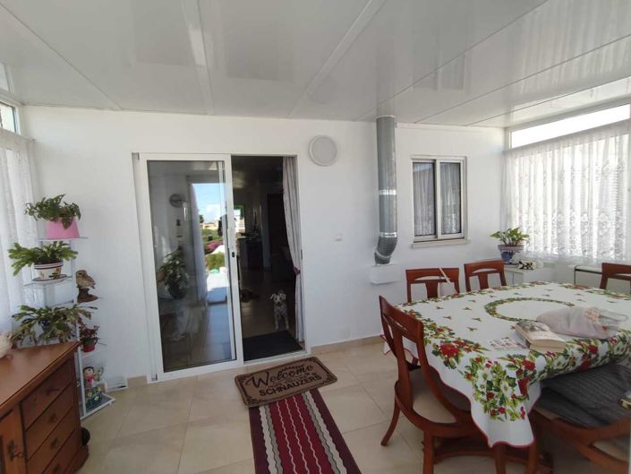 Image No.15-3 Bed Townhouse for sale