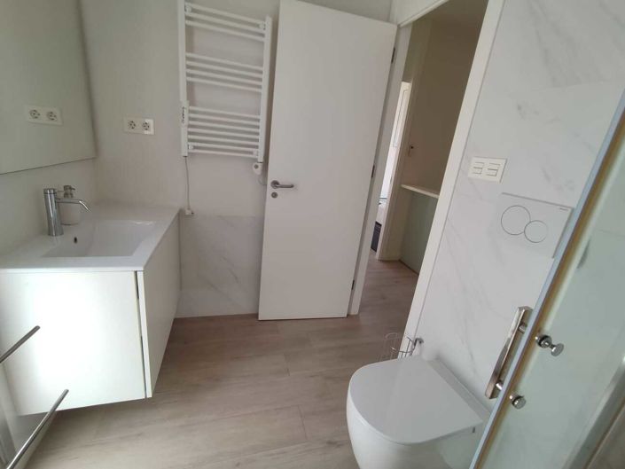 Image No.20-3 Bed Villa for sale