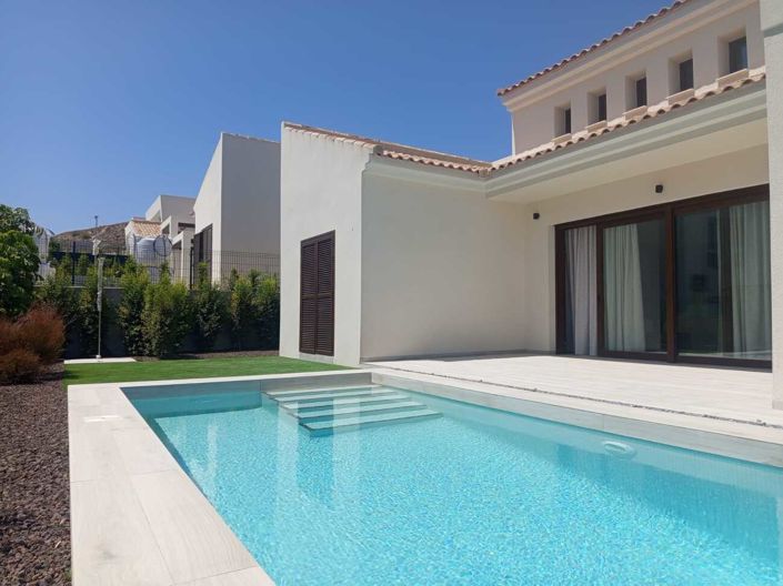 Image No.15-3 Bed Villa for sale