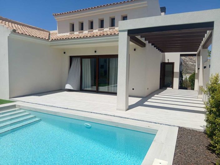 Image No.18-3 Bed Villa for sale