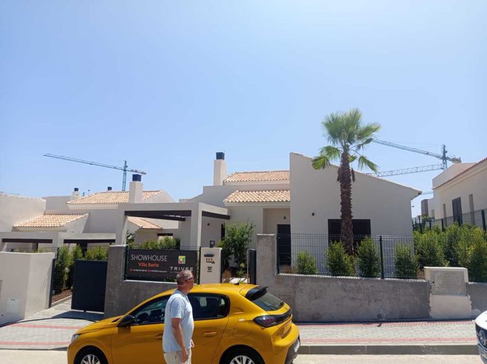 Image No.19-3 Bed Villa for sale