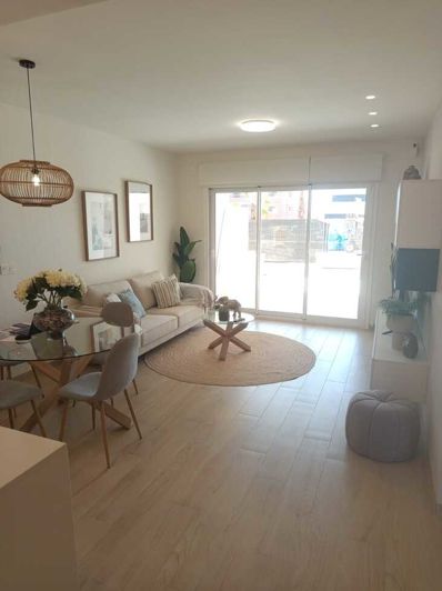 Image No.4-2 Bed Apartment for sale