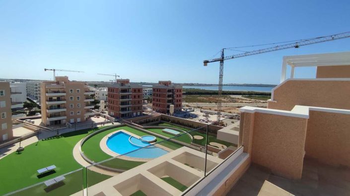 Image No.25-3 Bed Apartment for sale