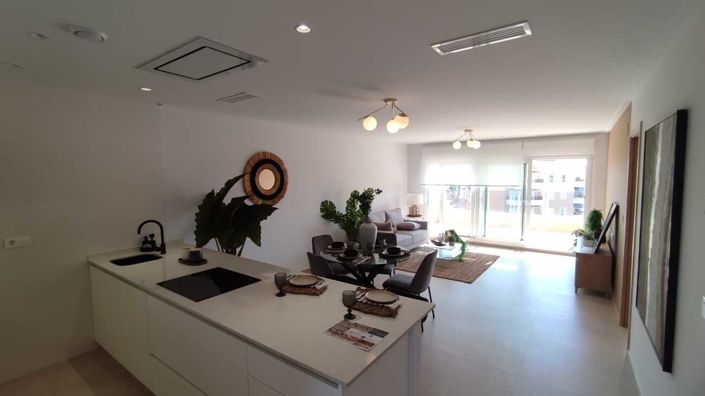 Image No.26-3 Bed Apartment for sale