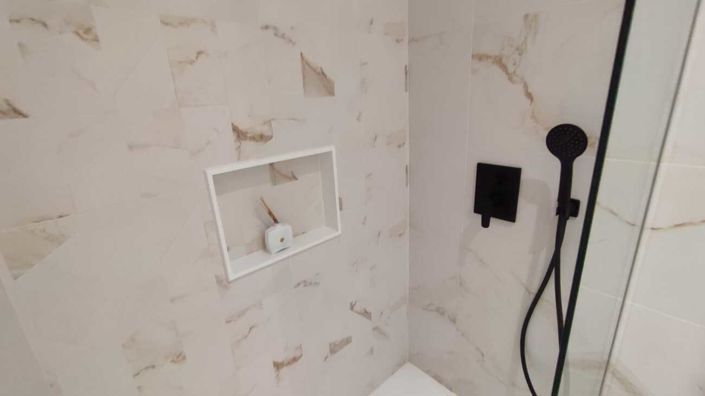 Image No.9-3 Bed Apartment for sale