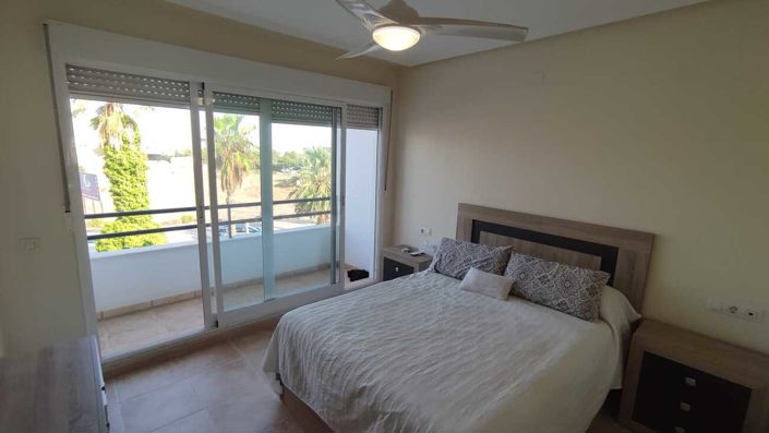 Image No.4-Appartement de 2 chambres à vendre à Torrevieja