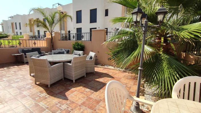 Image No.11-3 Bed Townhouse for sale