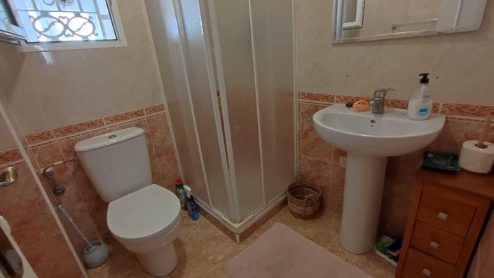 Image No.23-3 Bed Townhouse for sale