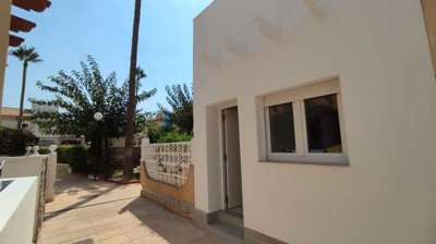 bungalow-playa-flamenca-cl137-5