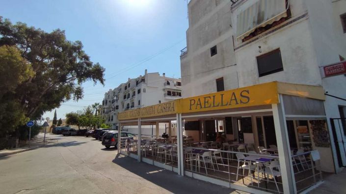 Image No.13-2 Bed Property for sale