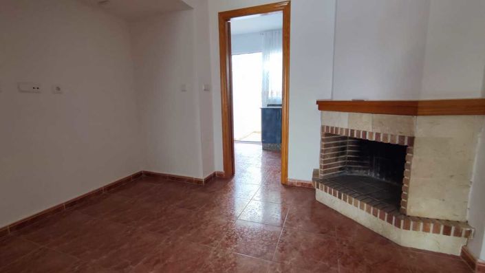 Image No.11-3 Bed Townhouse for sale